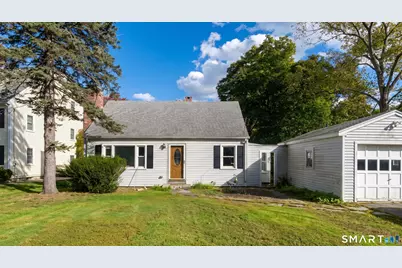 31 East Hill Road, Canton, CT 06019 - Photo 1