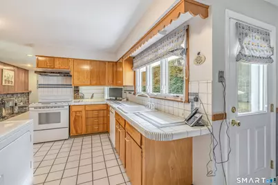 48 Meadow Lane, Manchester, CT 06040 - Photo 27