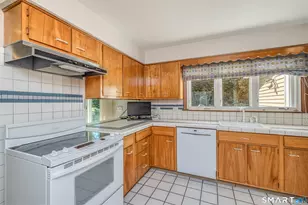 48 Meadow Ln, Manchester, CT 06040 - Photo 23