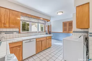 48 Meadow Ln, Manchester, CT 06040 - Photo 21