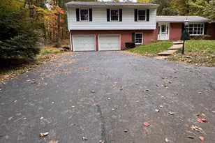 247 Broad Brook Rd, Enfield, CT 06082 - Photo 15