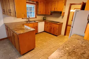 247 Broad Brook Rd, Enfield, CT 06082 - Photo 7