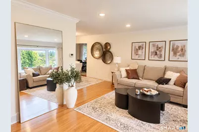 75 Sugar Plum Lane, Fairfield, CT 06824 - Photo 3