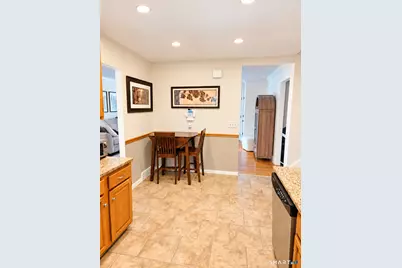 75 Sugar Plum Lane, Fairfield, CT 06824 - Photo 7