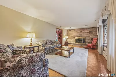 130 Robbins Avenue, Newington, CT 06111 - Photo 5