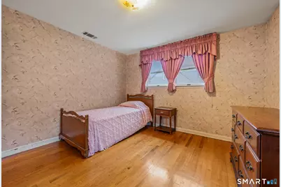 130 Robbins Avenue, Newington, CT 06111 - Photo 19
