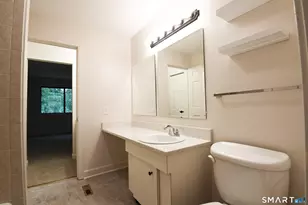 37 Farmington Chase Crescent, Farmington, CT 06032 - Photo 23