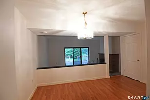 37 Farmington Chase Crescent, Farmington, CT 06032 - Photo 11