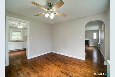 212 Dorrance Street, Hamden, CT 06518 - Photo 5