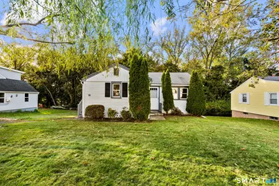 18 Gilbert Lane, Branford, CT 06405 - Photo 1