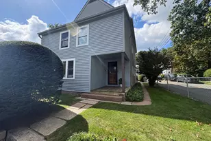 23 School St, Branford, CT 06405 - Photo 1