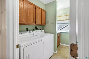227 Mayfield Dr, Trumbull, CT 06611 - Photo 33
