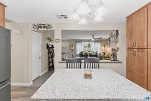 34 Meriden Ave, Meriden, CT 06451 - Photo 17