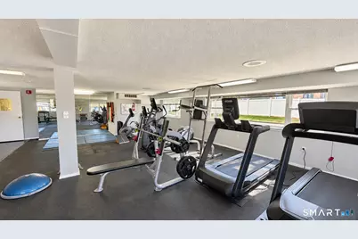 893 Farmington Avenue #1C, West Hartford, CT 06119 - Photo 23