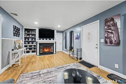 81 Fleetwood Drive, Waterbury, CT 06706 - Photo 17
