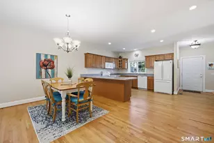 10 Hunt Glen Dr, Granby, CT 06035 - Photo 19