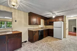 23 Storrs Heights Rd, Mansfield, CT 06268 - Photo 7