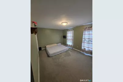 35 North Street, Enfield, CT 06082 - Photo 11