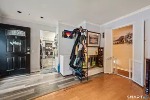 10 Eagle Ct, East Hartford, CT 06118 - Photo 3