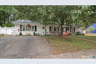 10 Eagle Court, East Hartford, CT 06118 - Photo 1