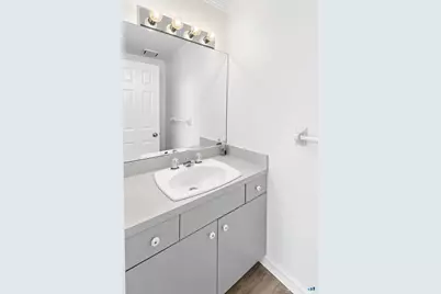 12 Boulevard Drive #24-145, Danbury, CT 06810 - Photo 9