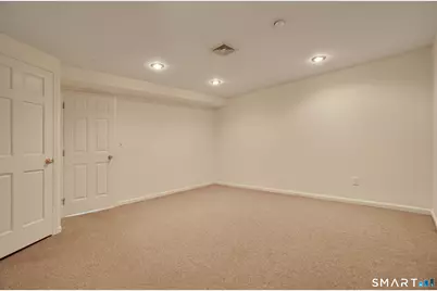 12 Boulevard Drive #24-145, Danbury, CT 06810 - Photo 15