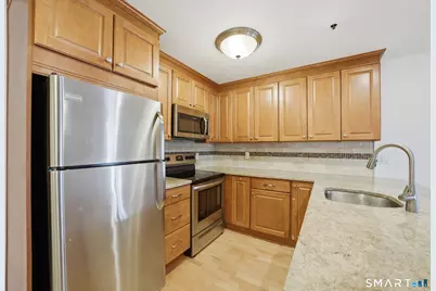 104 North Street #404, Stamford, CT 06902 - Photo 9