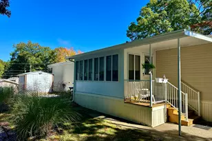 136 Hunters Rd, Norwich, CT 06360 - Photo 3