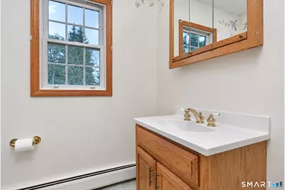 2 Madison Drive, Newtown, CT 06470 - Photo 15