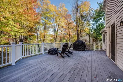 1460 Willard Avenue, Newington, CT 06111 - Photo 35
