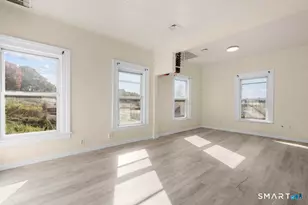 11 Bergen St, Waterbury, CT 06706 - Photo 3