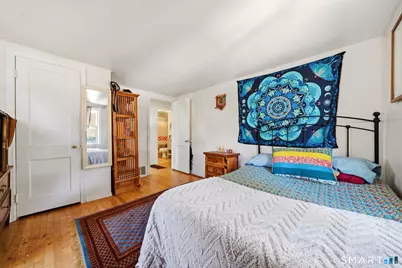 35 Holcomb Avenue, Stamford, CT 06906 - Photo 15