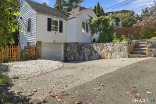 35 Holcomb Ave, Stamford, CT 06906 - Photo 1