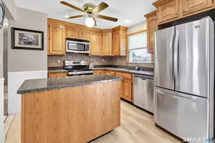 15 Albert St, Milford, CT 06460 - Photo 19