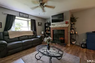 62 Yantic Ln, Norwich, CT 06360 - Photo 7