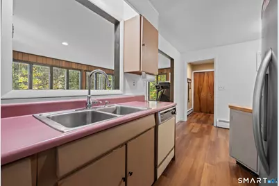 25 Park Lane, Newtown, CT 06470 - Photo 9
