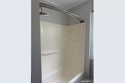 73 Bliss Street #1st Floor, East Hartford, CT 06108 - Photo 5
