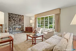 8 Woodfield Dr, Trumbull, CT 06611 - Photo 3