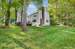 100 Holiday Rd, Fairfield, CT 06825 - Photo 25
