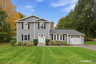 11 Fairlawn Street, Farmington, CT 06032 - Photo 1