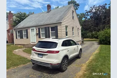 63 Thompson Street, Hamden, CT 06518 - Photo 1