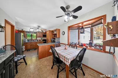 3 Sheasby Road, Ansonia, CT 06401 - Photo 9