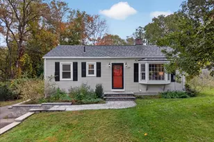29 Soljer Dr, Waterford, CT 06385 - Photo 1