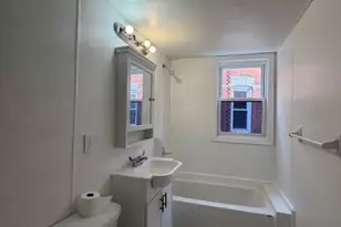 41 45 51 Bedford St, Hartford, CT 06120 - Photo 9