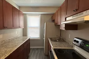 41 45 51 Bedford St, Hartford, CT 06120 - Photo 3