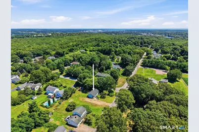 133 Bloomingdale Road, Waterford, CT 06375 - Photo 23