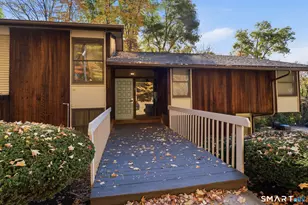 7 A Country Squire Dr, Cromwell, CT 06416 - Photo 1