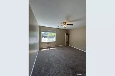 1064 Poquonnock Road #2, Groton, CT 06340 - Photo 13