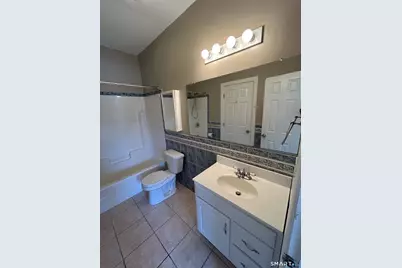1064 Poquonnock Road #2, Groton, CT 06340 - Photo 21