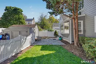 85 Newman Pl, Fairfield, CT 06825 - Photo 35